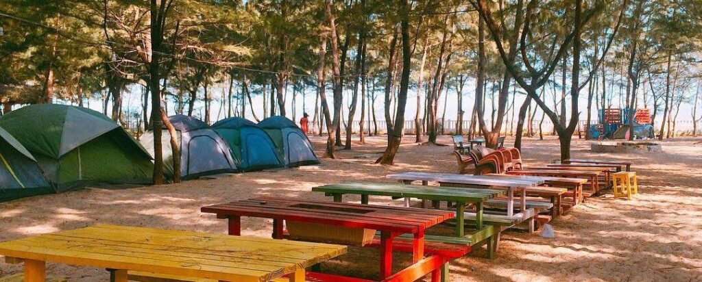 Khu cắm trại ven biển Hồ Tràm